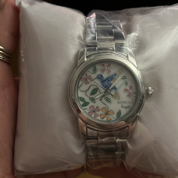 Invicta Angel Watch - Picture 4 of 8